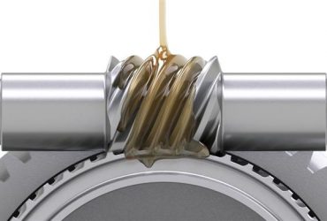 e533aaa3-4e3a-4a7b-aa4c-3083519cd9dd_Images_LubricateWormGears_1234x643_large