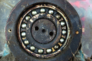 MaintenanceReliability_OldBearing_01022016