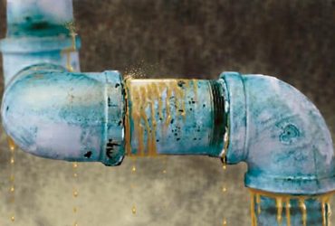 How to Detect and Correct Oil Leaks