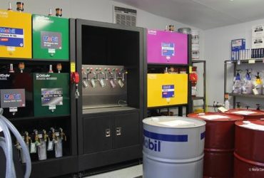 Oil Storage Containers and Dispensing Systems: A Complete Guide